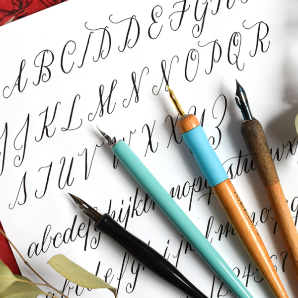 Course on Daily Hard-Pen Chinese Character Writing